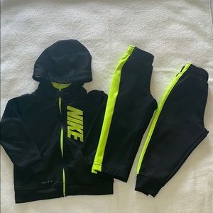 NIKE TRACKSUIT 3 PIECE SET BOYS 24M & 2T